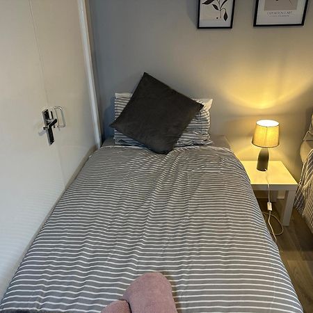 Wembley Serviced Apartment, 20Mins From Central London Eksteriør bilde